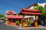 16 Ban Hing Kiong Chinese temple