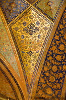 11 Decorated roof