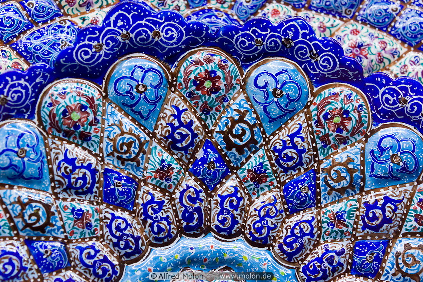 08 Blue Persian decorated plate