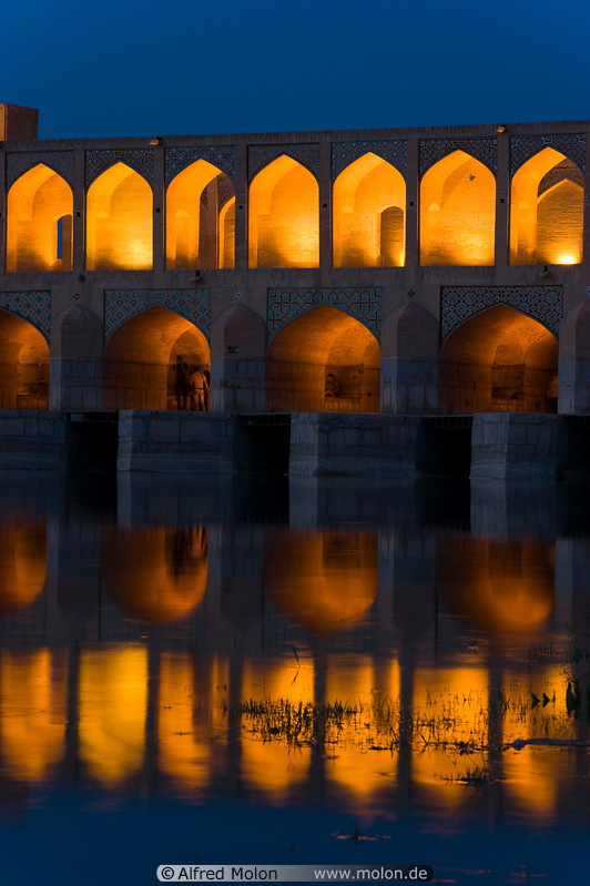 07 Khaju bridge and water reflections at night