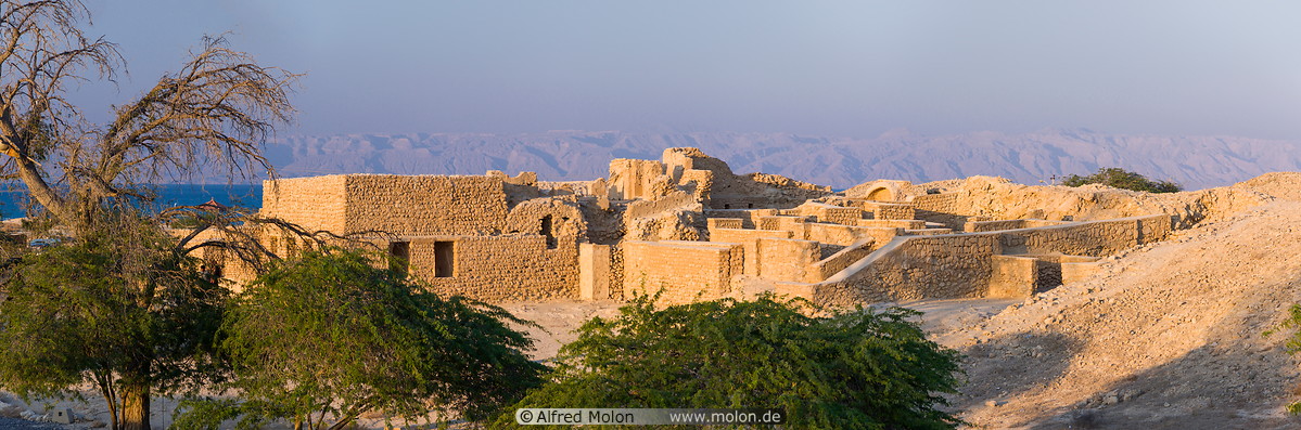 10 Ancient town of Harireh