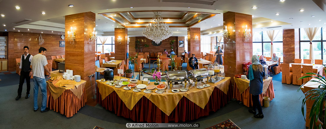 01 Breakfast room in Zanjan grand hotel
