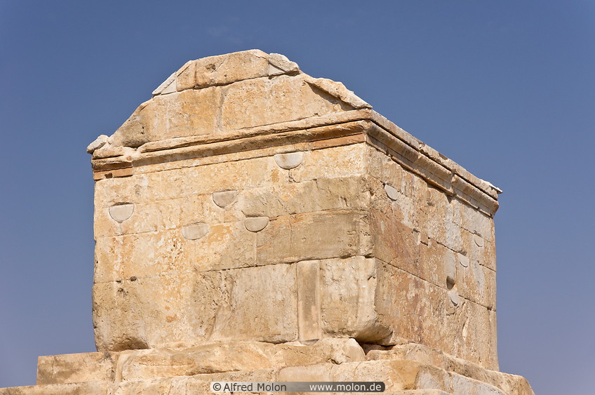 04 Tomb of Cyrus