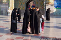 08 Women in black chador
