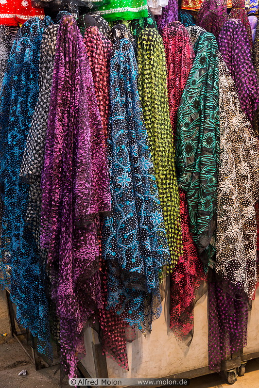 10 Colourful scarves