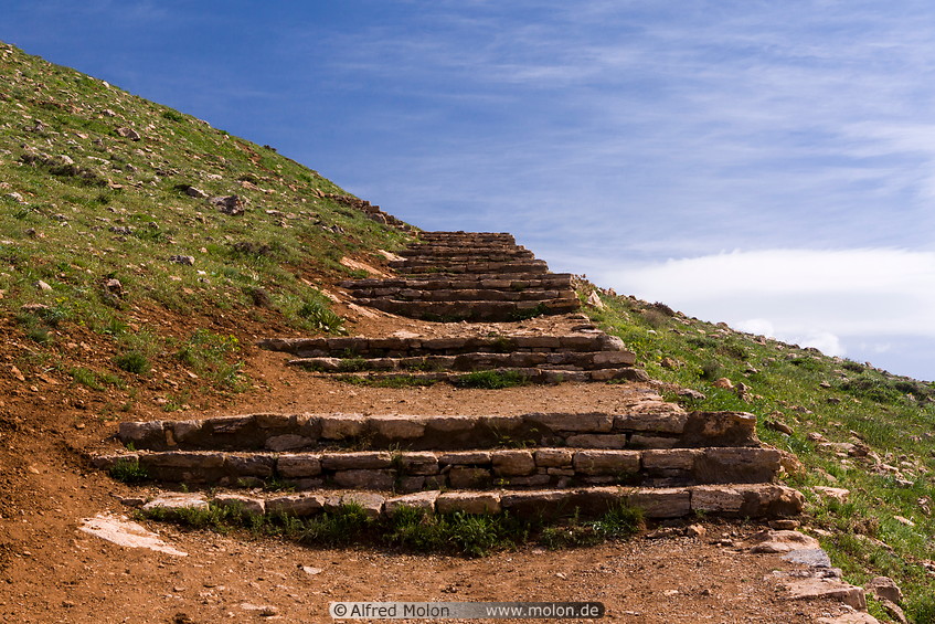 03 Staircase to Zendane Soleyman
