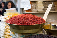 19 Dried red berries