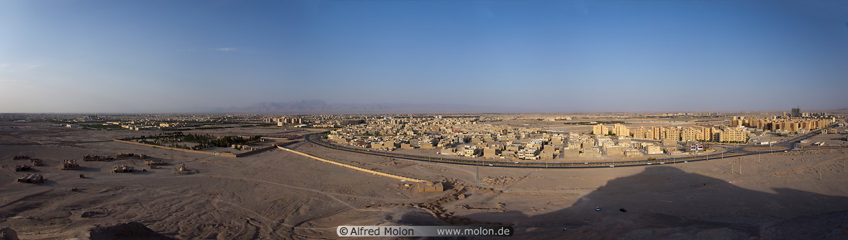 05 Yazd skyline