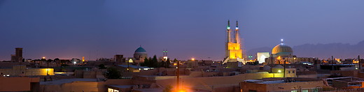08 Night view of Yazd