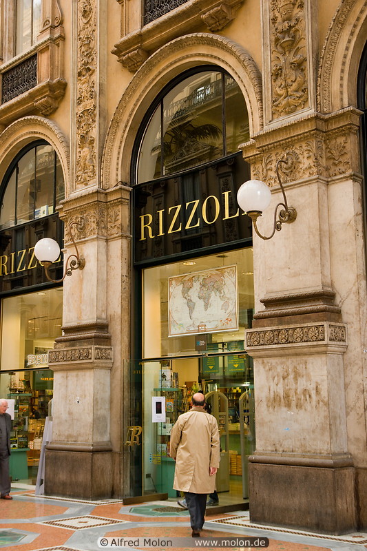 10 Rizzoli shop