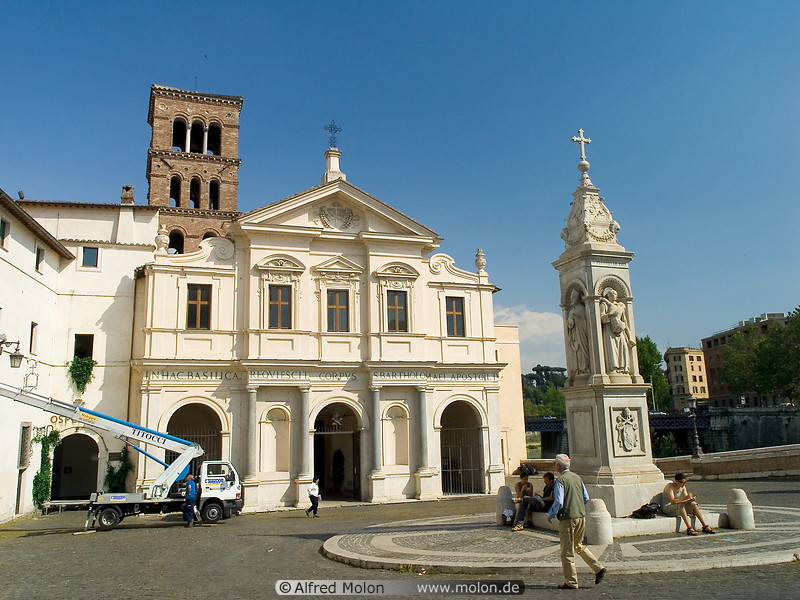 19 San Bartolomeo basilica