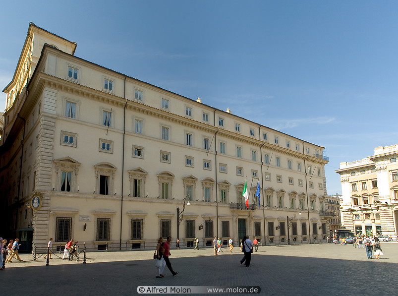 05 Palazzo Chigi palace