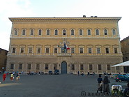 06 Palazzo Farnese palace