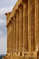 08 Columns of Concordia temple