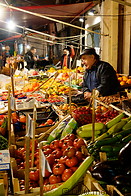 01 Vegetables stall