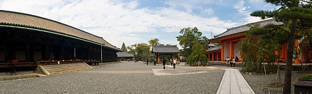 Sanjusangendo temple photo gallery  - 6 pictures of Sanjusangendo temple