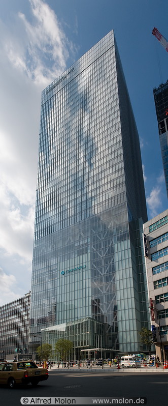 08 Daimaru department store skyscraper