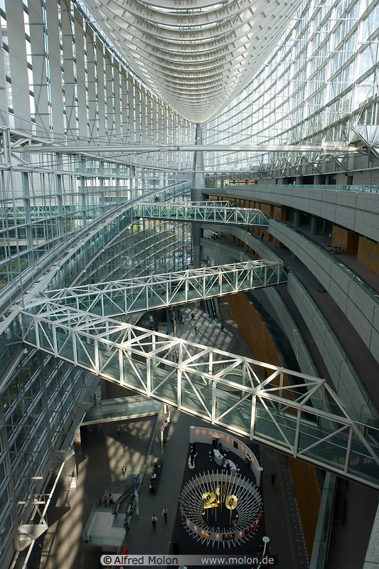 11 Steel glass structures and passageways