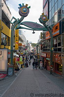 04 Takeshita street with shops and restaurants