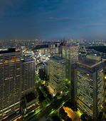 07 Shinjuku skyscrapers at night