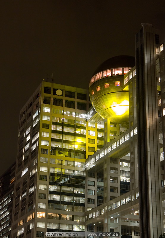 12 Fuji TV building at night