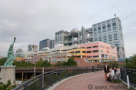 07 Passageway to Fuji TV building
