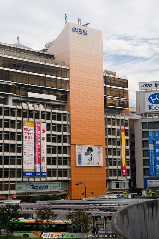 03 Odakyu department store