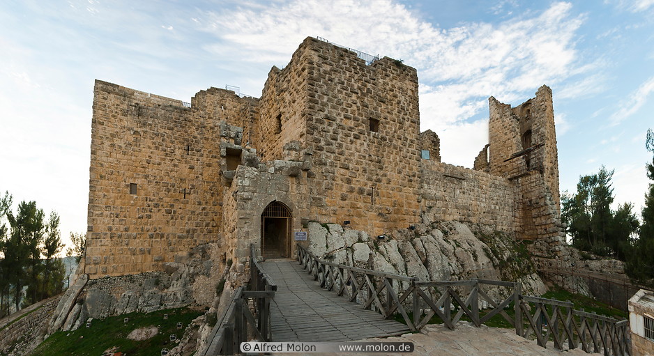 02 Ajloun castle