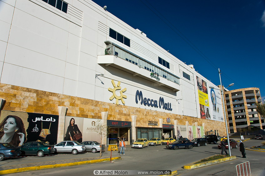 01 Mecca mall