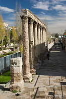 02 Colonnaded street