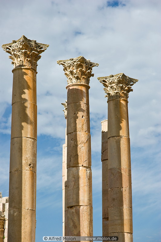 30 Corinthian columns in Artemis temple