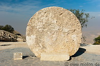 04 Abu Badd rolling stone