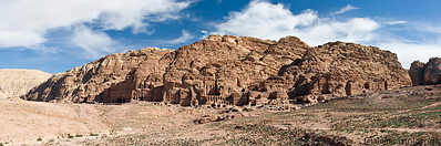 06 East ridge with tombs