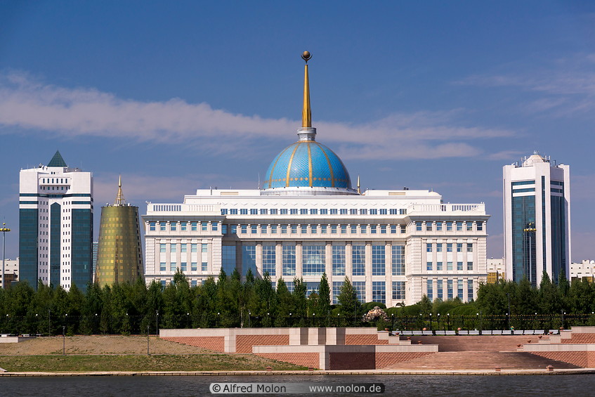 10 Ak Orda presidential palace