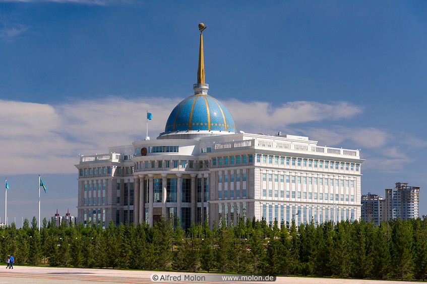 23 Ak Orda presidential palace