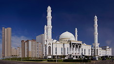 05 Hazrat Sultan mosque