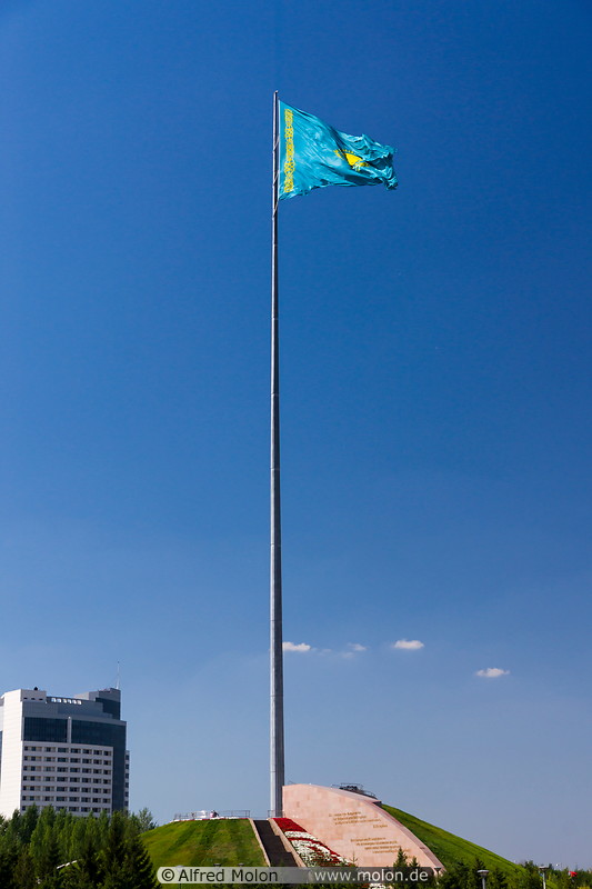 07 Kazakh flag