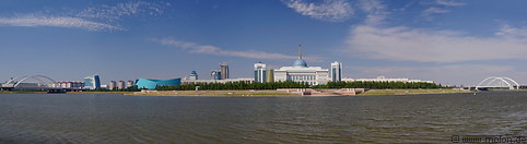 02 Skyline with presidential palace