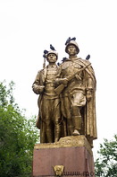 02 Soldier monument