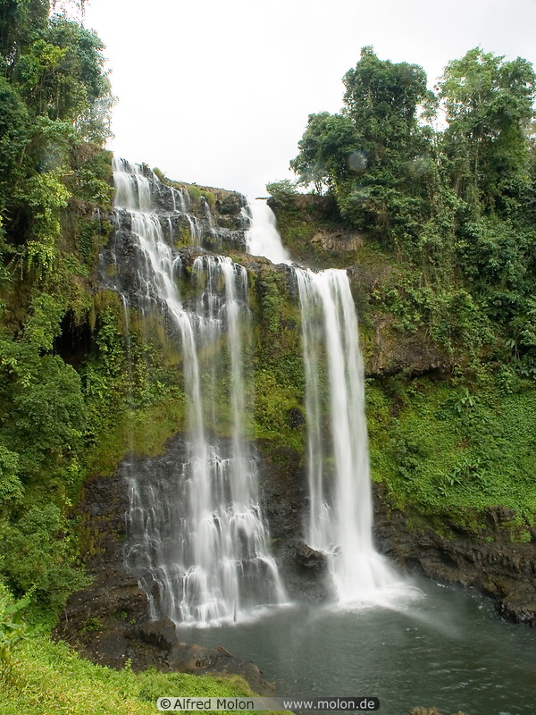 05 Waterfall