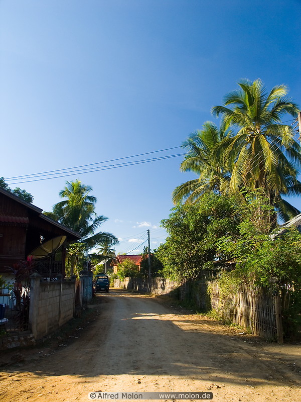 03 Village near Luang Prabang