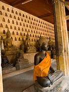 05 Buddha statues