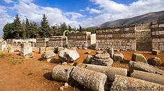 02 Anjar city ruins