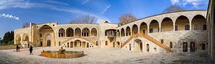 12 Dar al-Harim courtyard