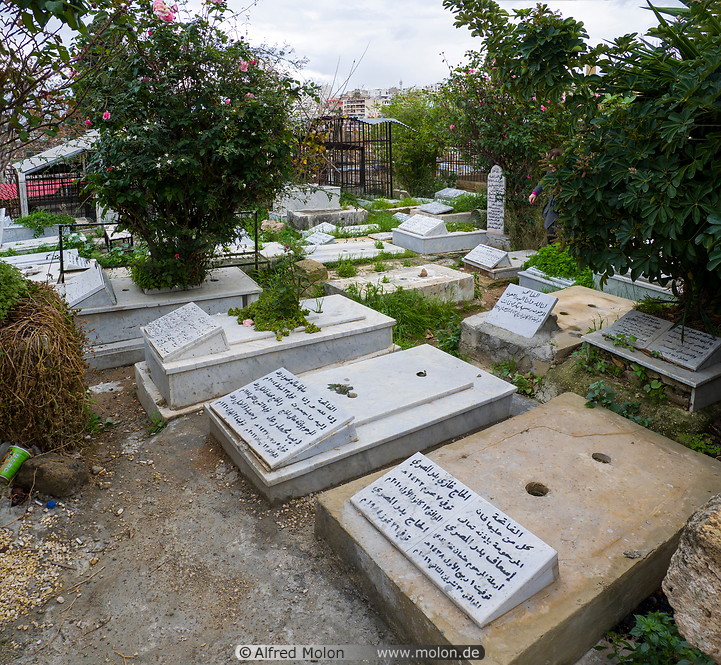 04 Islamic cemetery