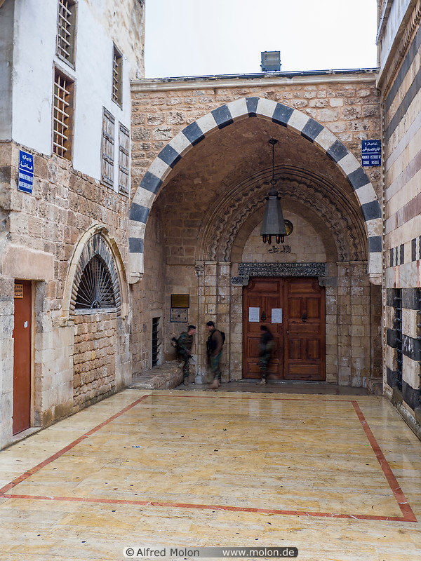 34 Al Mansouri mosque