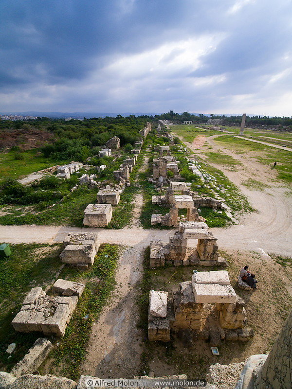 25 Al-Bass archaeological site