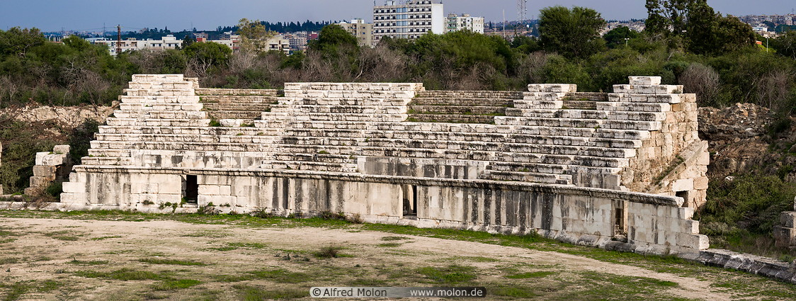 33 Roman tribune in Al-Bass