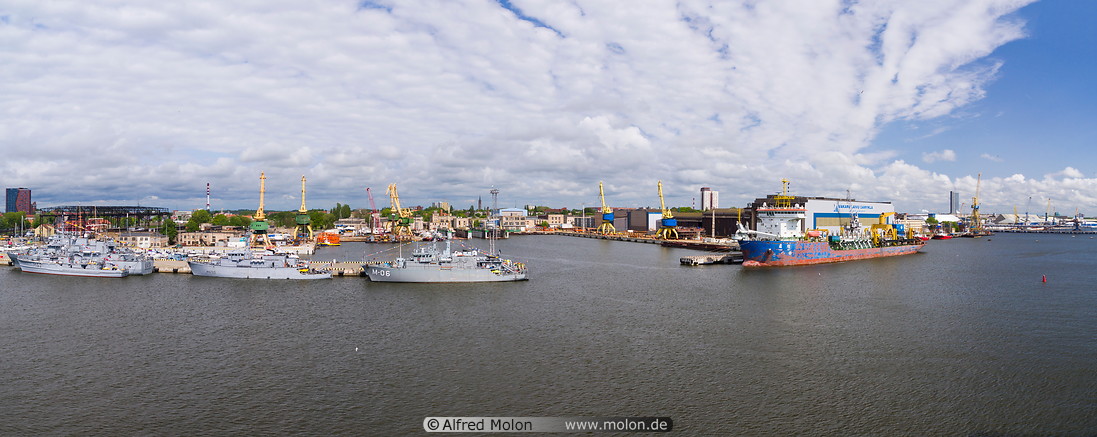 07 Military ships in Klaipeda harbour