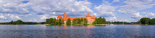 06 Trakai island castle